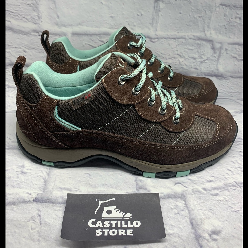 New L.LBean Tek 2.5 Sz 7.5 women brown snow